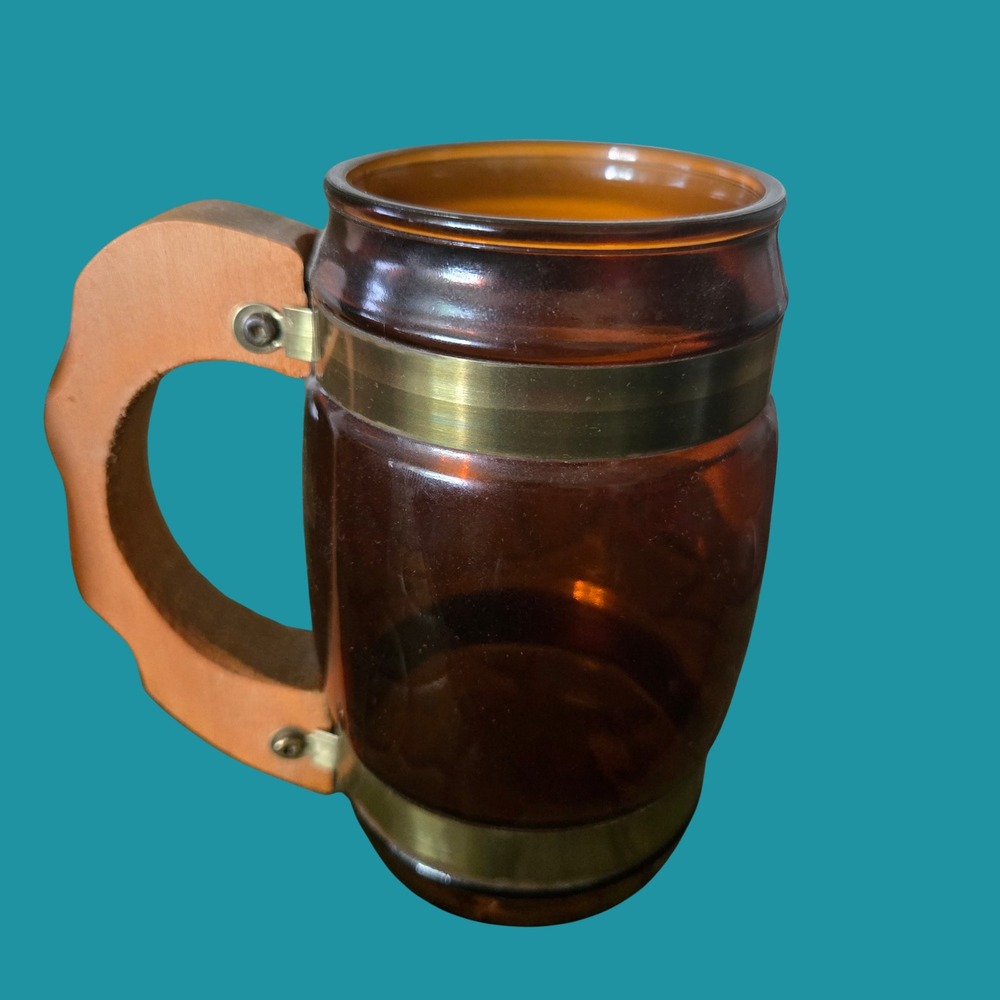 Vintage Siesta Ware Amber Glass Western Mugs Wood Handle Set of 2 Wagon Revolver - Picture 5 of 9